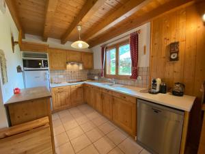 Chalets Chalet Samoens, 5 pieces, 11 personnes - FR-1-624-66 : photos des chambres