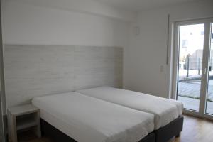 3 Zimmer Apartment mit bis zu 6 Einzelbetten in der Land of Living