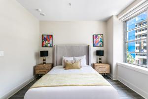 Elegant Studio Near French Quarter