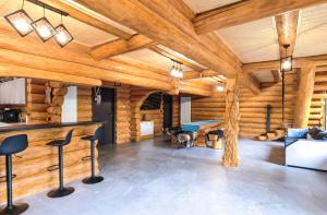 Cabana Arsita Poienii