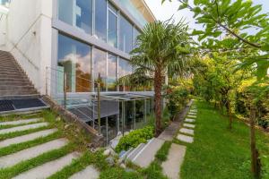 Apartment - Split Level