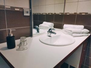 Maisons d'hotes Aur Blan - Chambres Le Somail : photos des chambres