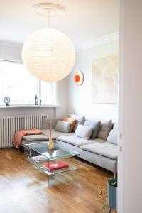 Bright apartment near city center