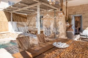 TERRA E SOLE spa suite Aegina