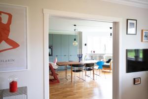 Bright apartment near city center