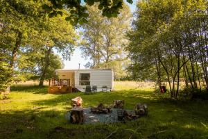 Chalets Mini-Glamping en Auvergne : photos des chambres