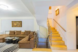 Villa Acropolis by the sea