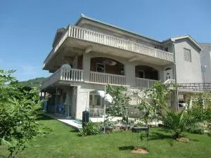 Apartment Villa Dobrijevic -Seljanovo - Tivat