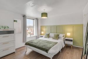 City House with Cinema Room and Parking - Ubytování bez kategorie ve městě Norwich