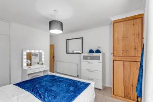 City House with Cinema Room and Parking