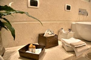 Nostromondo Ciancaleoni Palace