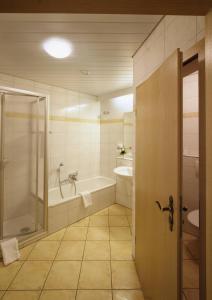 Family Suite (2 Adults + 2 Children) room in Hotel Gerbe