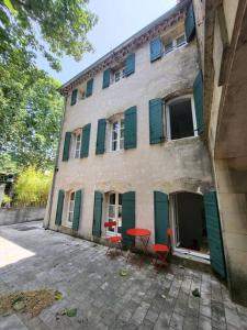 Appartements Au Centre de Villeneuve-les-Avignon : photos des chambres