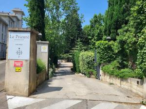 Appartements Au Centre de Villeneuve-les-Avignon : photos des chambres