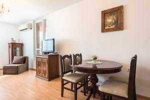 Unique apartment with pool and sauna