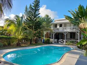 Blue Paradise Villa & Apartments - Bouchon