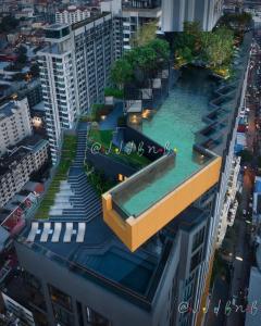 Edge Central Pattaya by JJJ