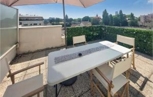 Appartements 1 Bedroom Gorgeous Apartment In pinay-sur-seine : photos des chambres