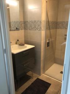 Location appart 5 chambres, 5 SDB - TUAMOTU - 8 pers