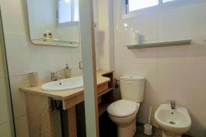 Acogedor Atlantis by CASAS COCODRILO