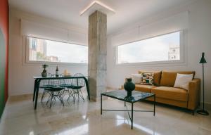 Malaga Sunshine Rentals - NEW PICASSO PLAZA -