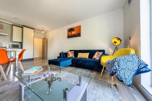 Ashview 8 - Heathrow - Business - Free Parking