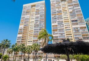 Benidorm apartamento segunda línea playa