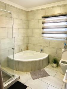 Mjejane Debs guest house