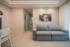 302 Bl 03 Waldgarten Bombinhas - 50 m do Mar e Frente Avenida - Condomínio de Alto Padrão - Piscina - Academia - Salão de jogos