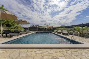 Villa Olea in Barat - Haus für 6-8 Personen