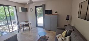 Appartements Studio Eguilles : photos des chambres