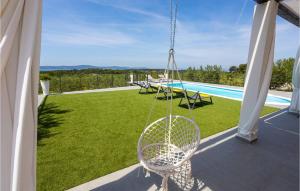 Awesome Home In Sutivan