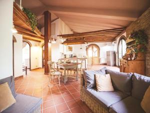 Relais Casale Il Poggetto - OLIVO 1 by Zoom In Earth