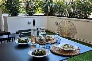 Arcarêve - Grand Studio Deluxe avec terrasse, jardin et accès plage