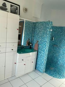Maisons de vacances Maison de ville, spacieuse et cosy : photos des chambres