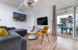 3 Bedroom Nice Home In Silo 