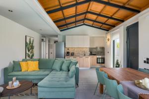 Natura Hill Villa IV Sea View