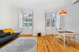 WHome Downtown 224 in Top Notch Location w AC & Wi-Fi