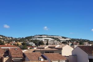 Appartements Loft 80m2 Bandol dernier etage a 100m plage, centre, port : photos des chambres