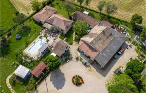 Maisons de vacances Stunning Home In Septfonds With Outdoor Swimming Pool, Wifi And 1 Bedrooms : photos des chambres
