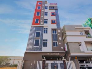 Hotel O Home Sri Balaji Luxary Rooms Near Inorbit Mall Cyberabad