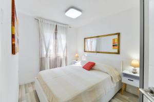 Apartments for families with children Sabunike, Zadar - 20828