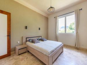 Maisons de vacances Spacious holiday home in Saint-Julien-du-Verdon with garden : photos des chambres