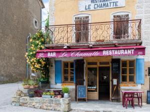 Maisons de vacances Spacious holiday home in Saint-Julien-du-Verdon with garden : photos des chambres