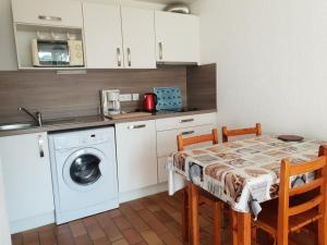 Villas Villa La Faute-sur-Mer, 2 pieces, 4 personnes - FR-1-476-75 : photos des chambres
