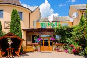 Готель Гайсин «Тіроль» - Stepashki