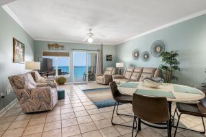 Admirals Quarters 1206