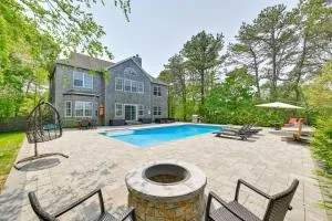 Pet-Friendly Southampton Paradise with Pool! - Mattituck