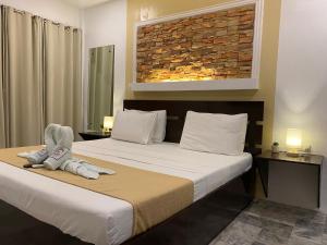 Papa Freds Beach Resort