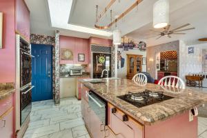 Lake Havasu Home with Rooftop Deck about 1 Mi to Beach!